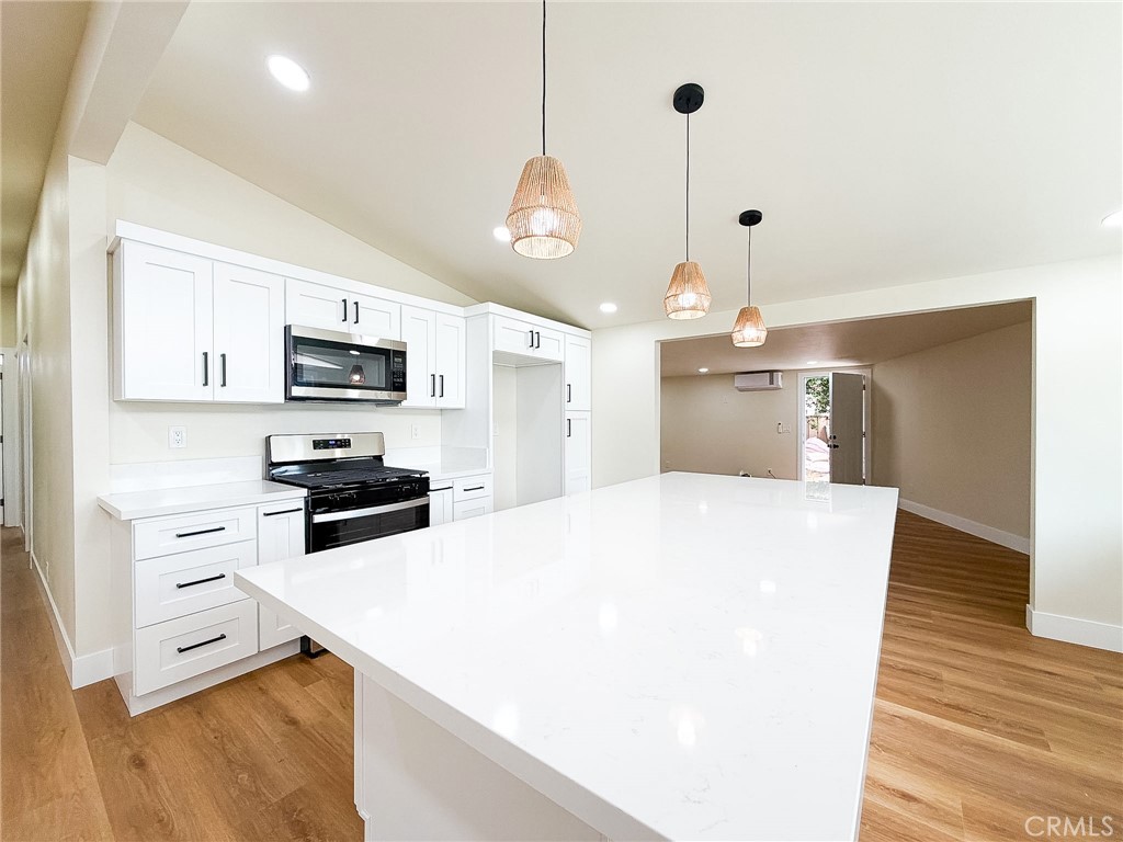 836 S Bellevue, Anaheim CA 92805 - photo 3