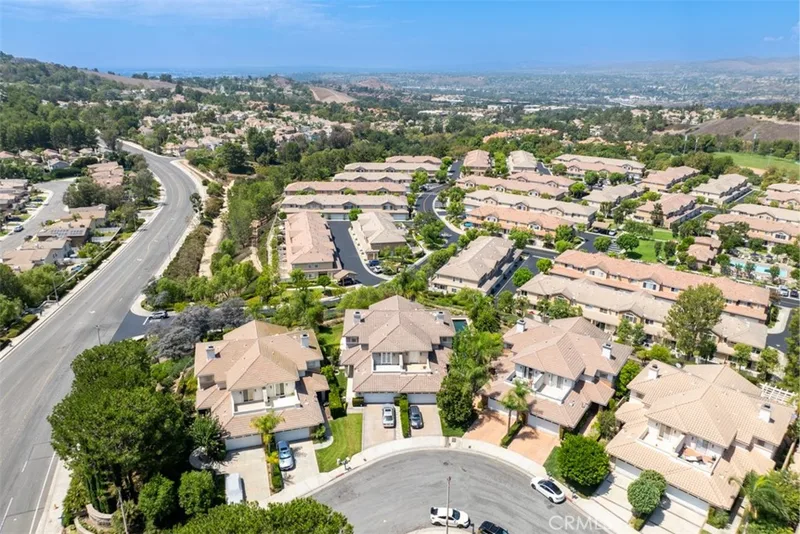 885 S Country Glen Way, Anaheim, CA 92808