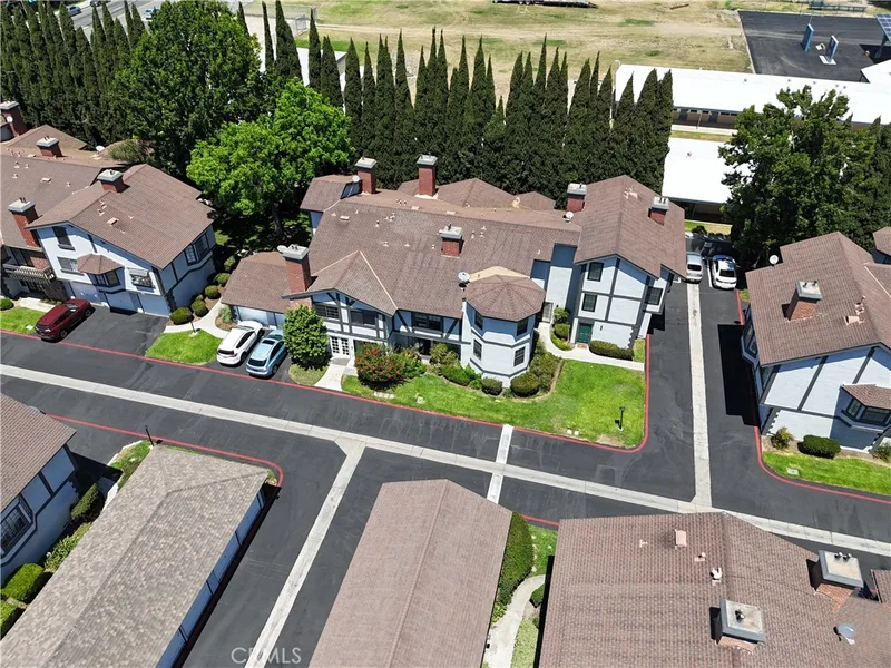 9041 Stacie 12, Anaheim, CA 92804