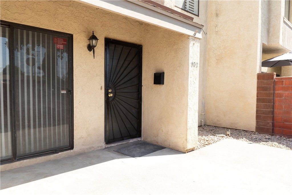 Front Entrance and Private Patio - 909 W Orangewood Avenue, Anaheim CA 92802 - photo 1