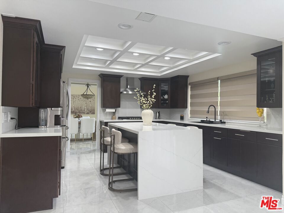 910 S Peary Way, Anaheim CA 92807 - photo 5