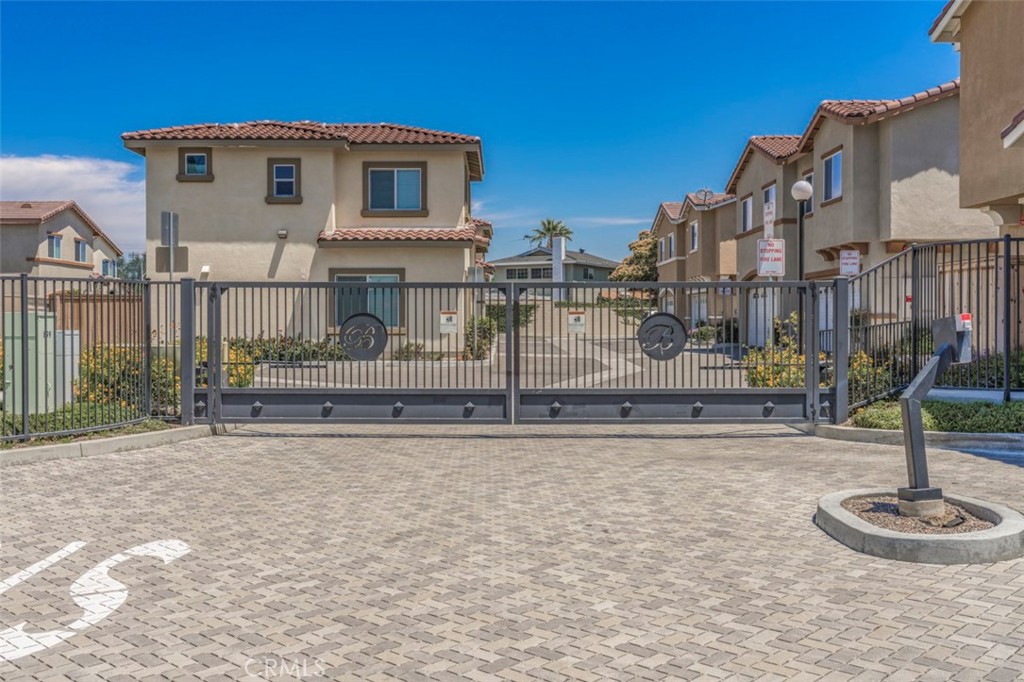 914 S Belterra Way, Anaheim CA 92804 - photo 1