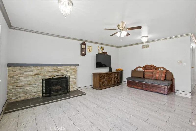 9155 Pacific Avenue 264, Anaheim, CA 92804