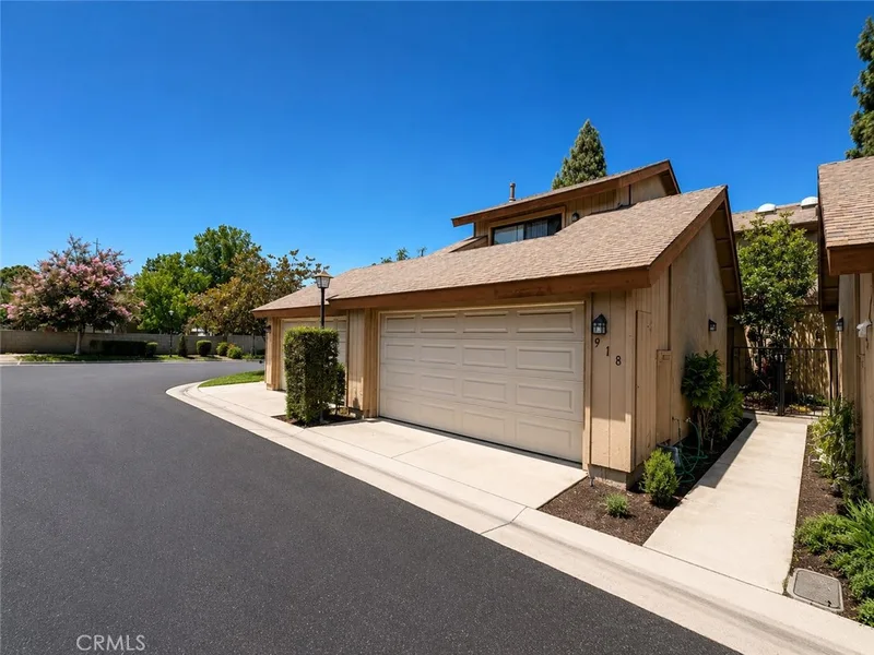 918 S Laurelwood 2, Anaheim, CA 92806