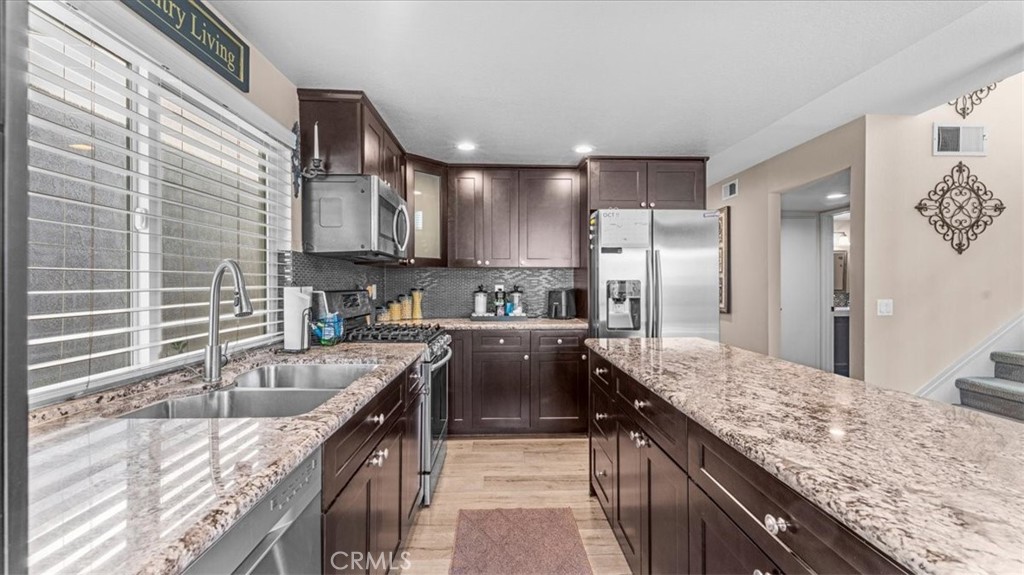 921 S Ridgecrest Circle, Anaheim CA 92807 - photo 9