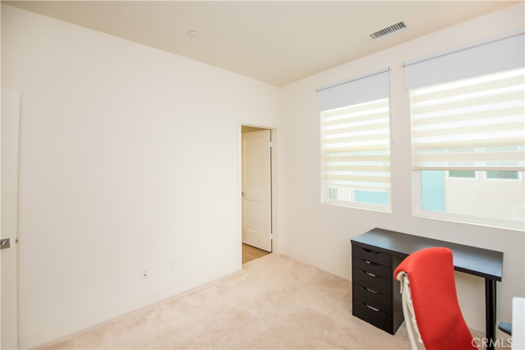 923 E Mason Lane 34, Anaheim CA 92805 - photo 27