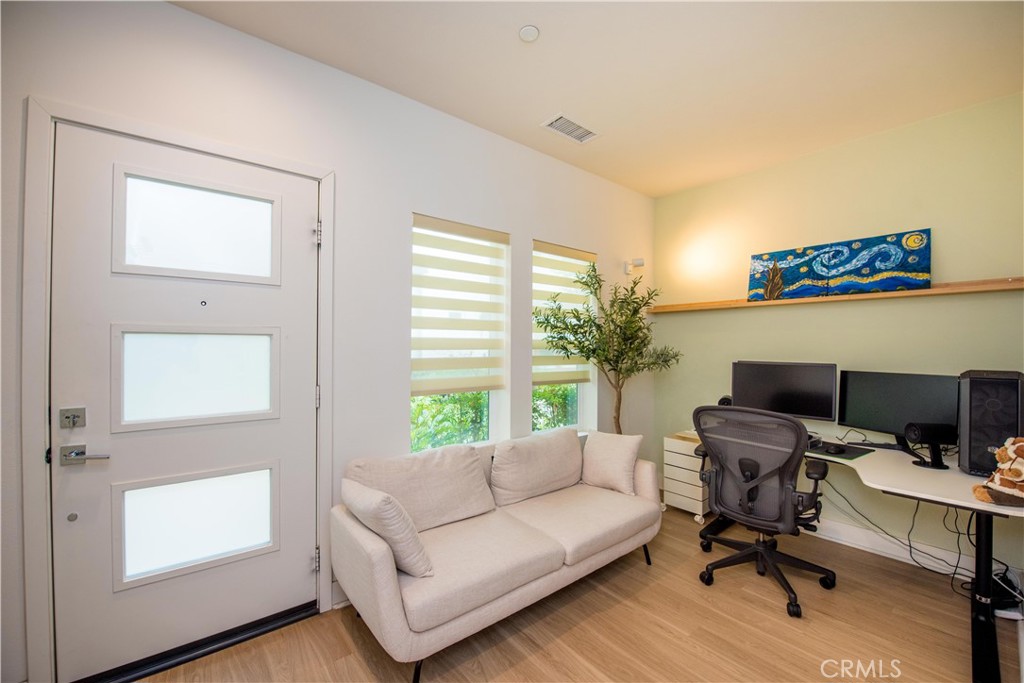 923 E Mason Lane 34, Anaheim CA 92805 - photo 33