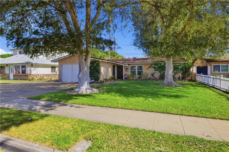 924 S Hampstead, Anaheim, CA 92802