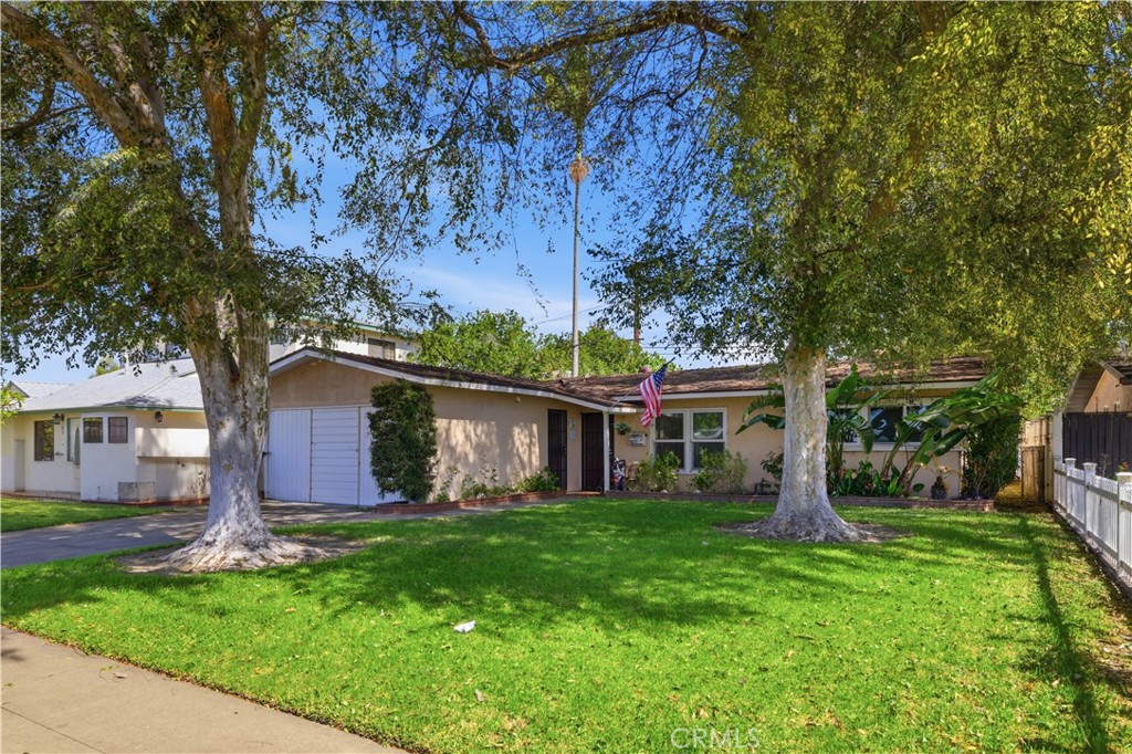 924 S Hampstead, Anaheim CA 92802 - photo 2