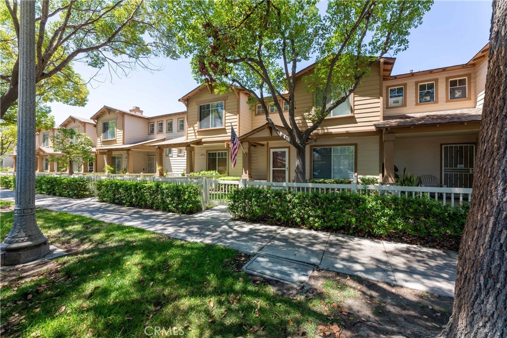 925 E Broadway, Anaheim CA 92805 - photo 1
