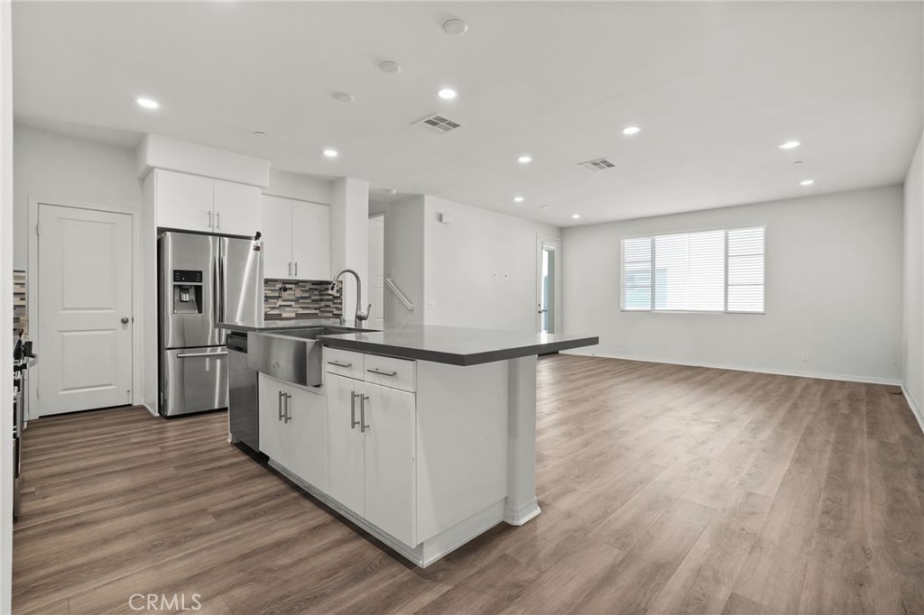 930 E Drapery Lane, Anaheim CA 92802 - photo 3