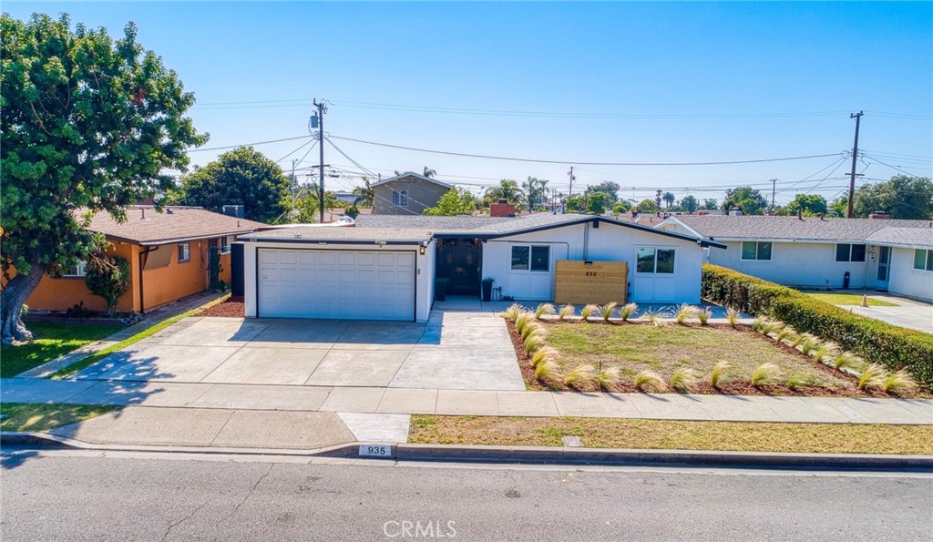 935 S Nutwood Street, Anaheim CA 92804 - photo 1