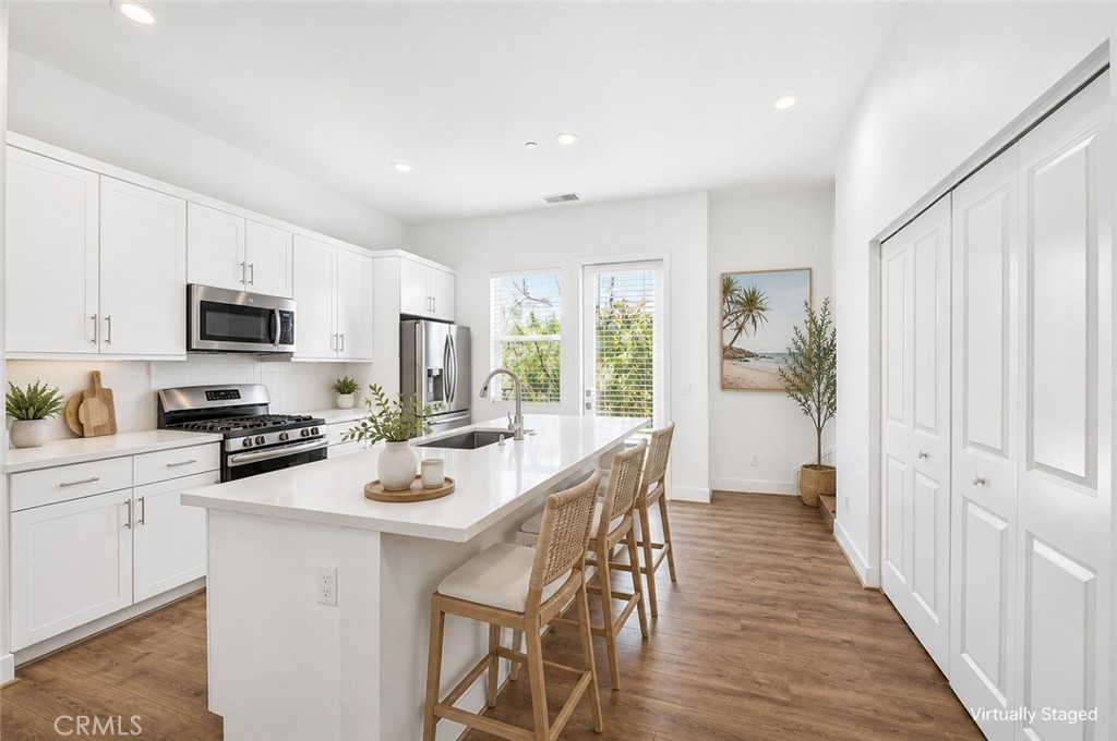 kitchen virtually staged - 963 E Mason 89, Anaheim CA 92805 - photo 1
