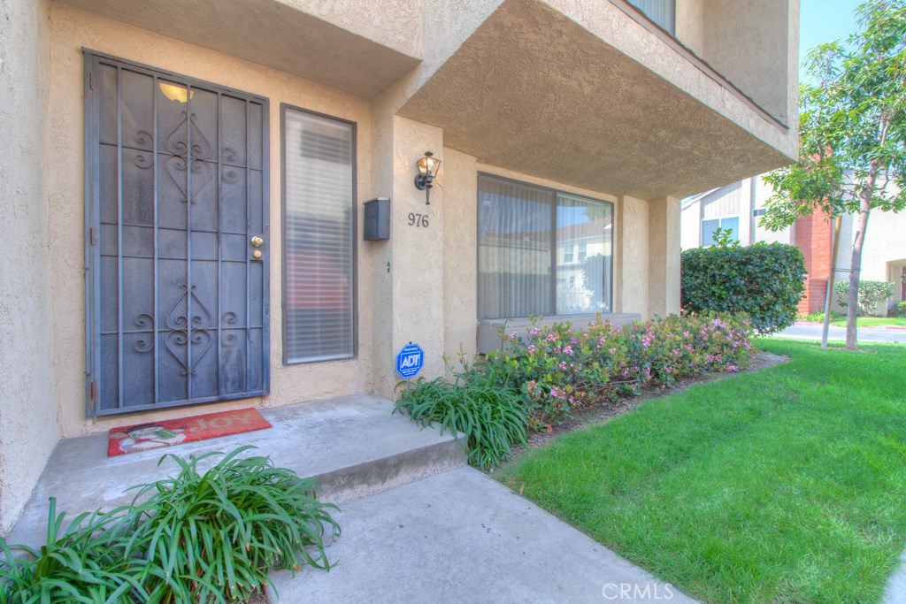 976 W Lamark Lane, Anaheim CA 92802 - photo 1
