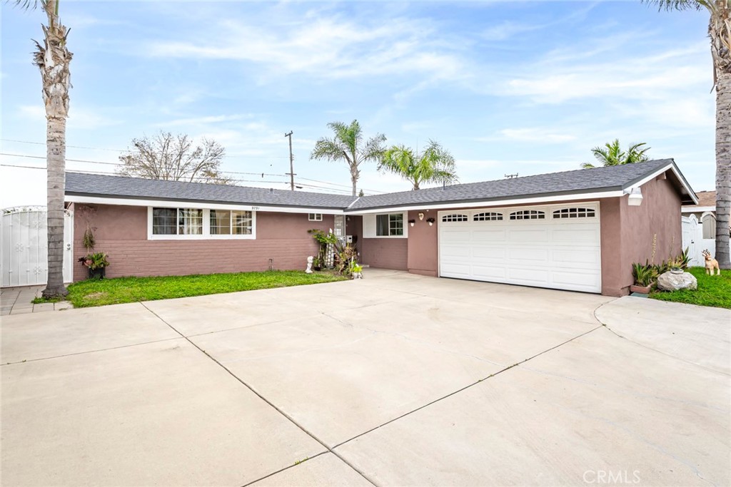 9791 Harriet Ln, Anaheim CA 92804 - photo 1
