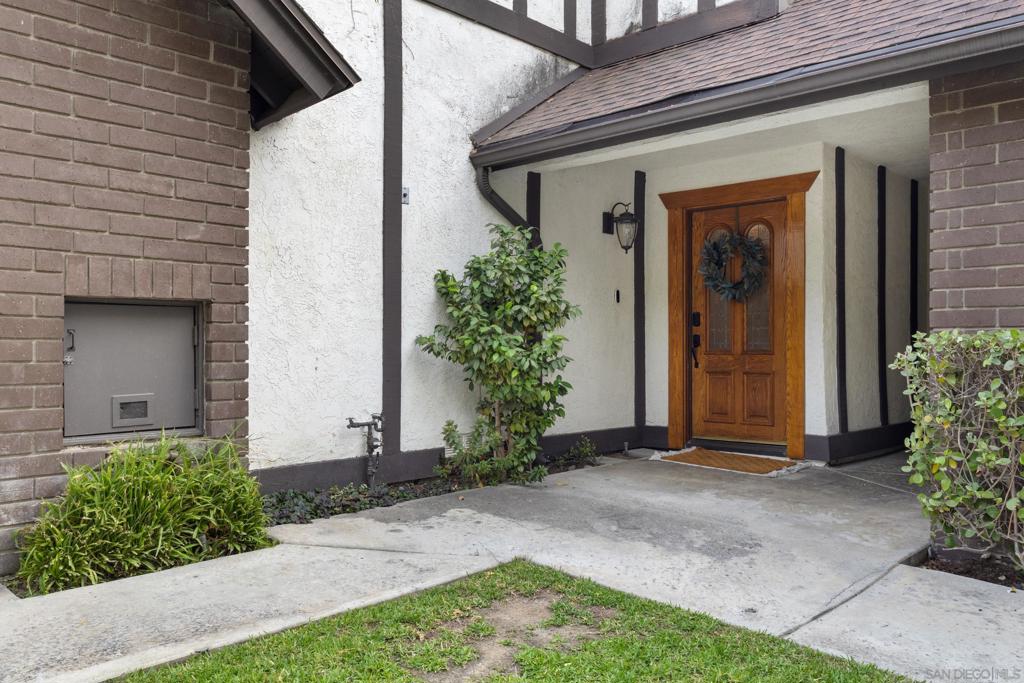 984 S Rim Crest Dr 7, Anaheim CA 92807 - photo 24