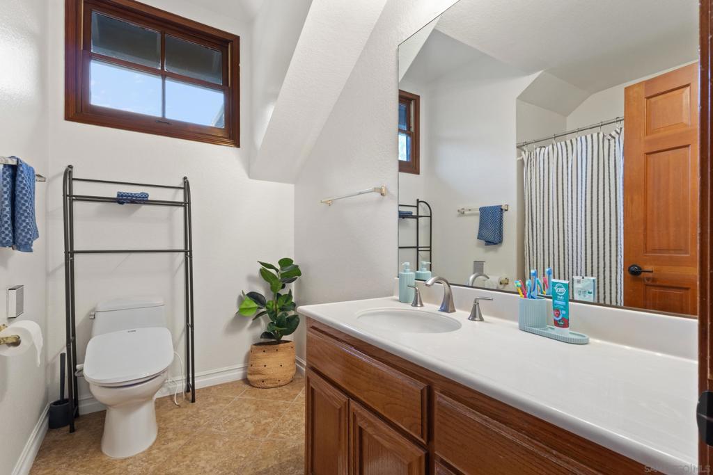984 S Rim Crest Dr 7, Anaheim CA 92807 - photo 42