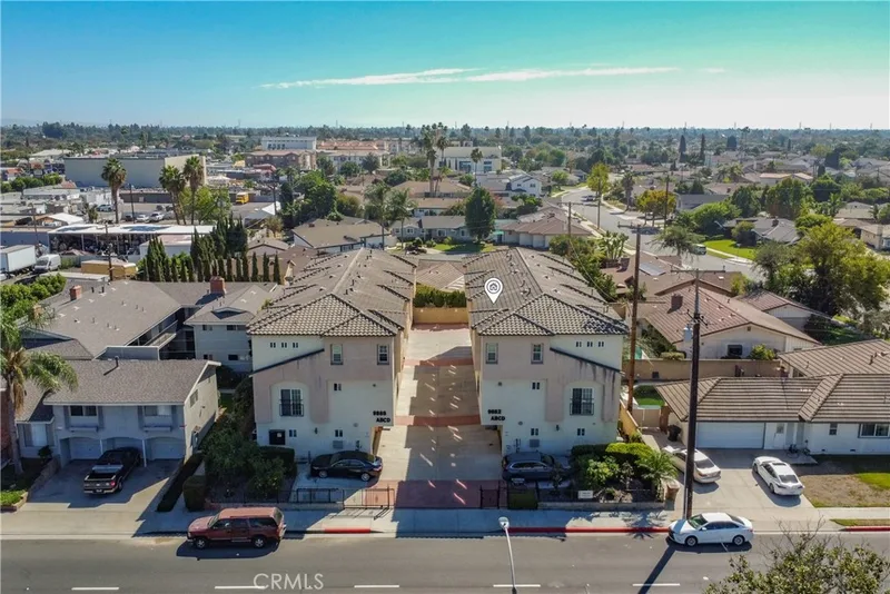 9882 W Broadway, Anaheim