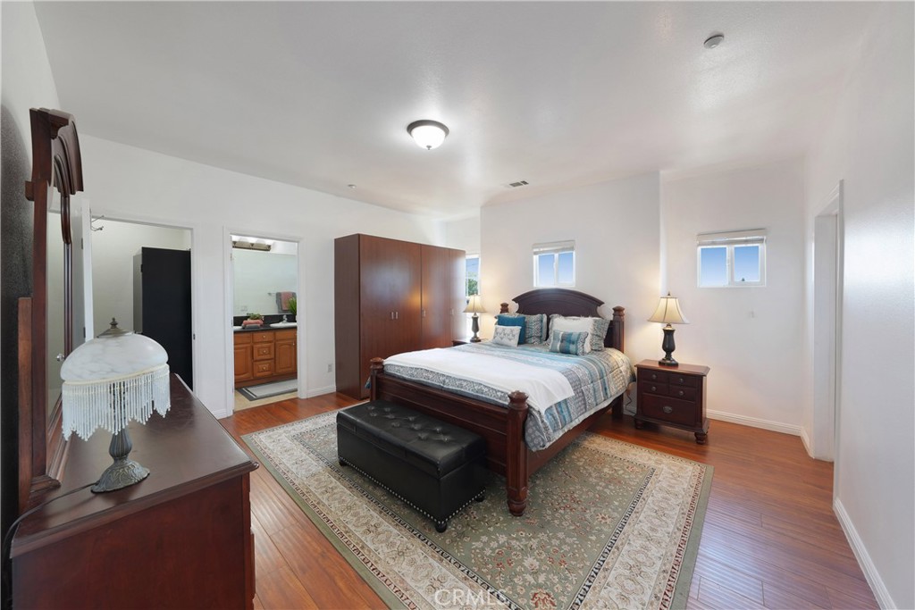 9882 W Broadway, Anaheim CA 92804 - photo 11