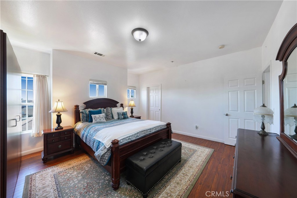 9882 W Broadway, Anaheim CA 92804 - photo 12