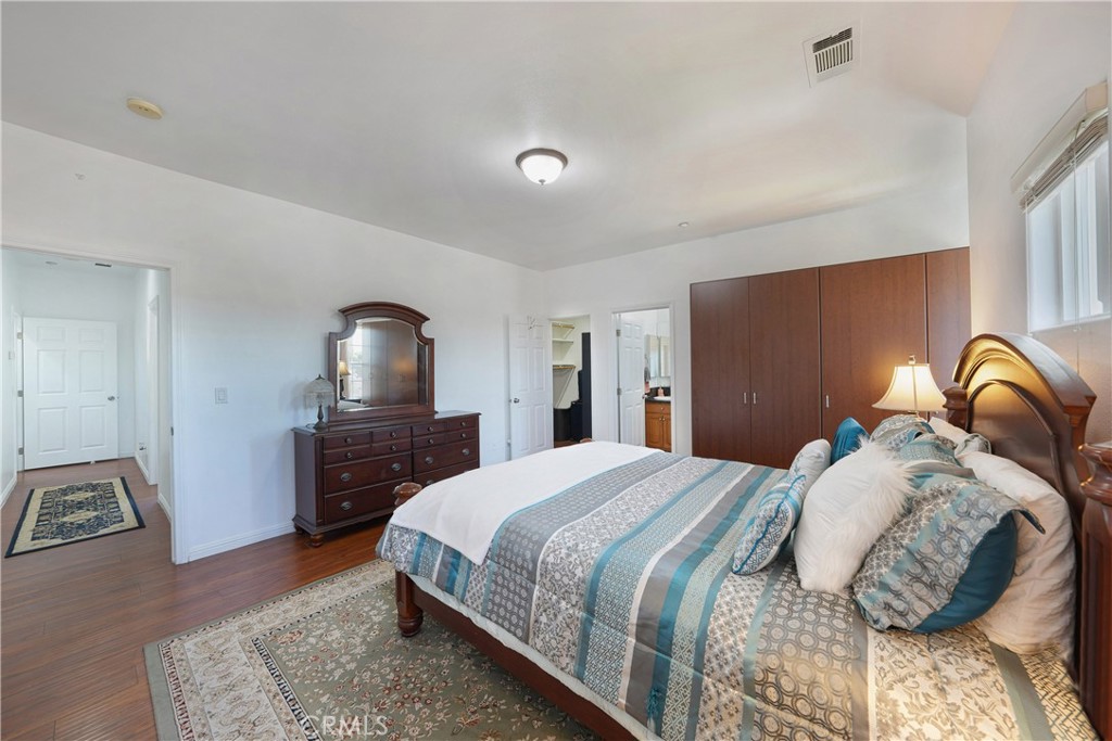 9882 W Broadway, Anaheim CA 92804 - photo 14