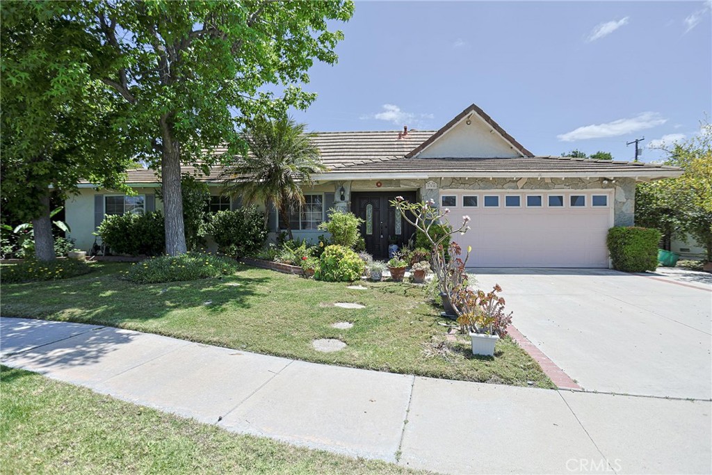 990 S Siet Place, Anaheim CA 92806 - photo 1