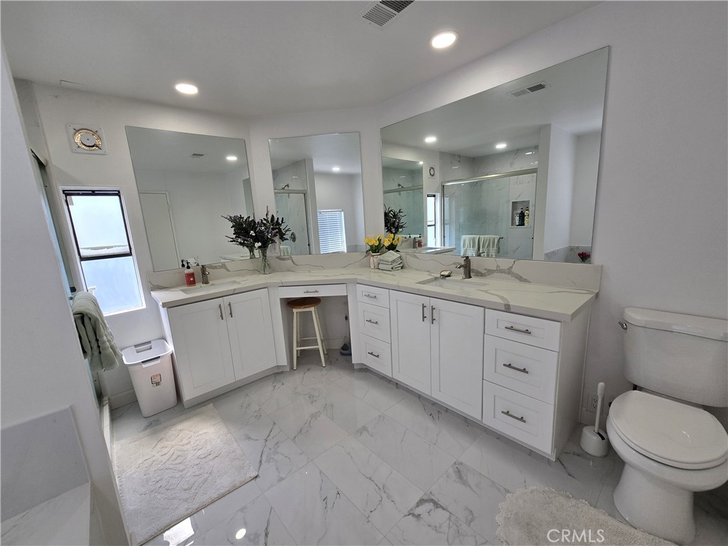 Dual sink - 1051 Site Dr 112, Brea CA 92821 - photo 25