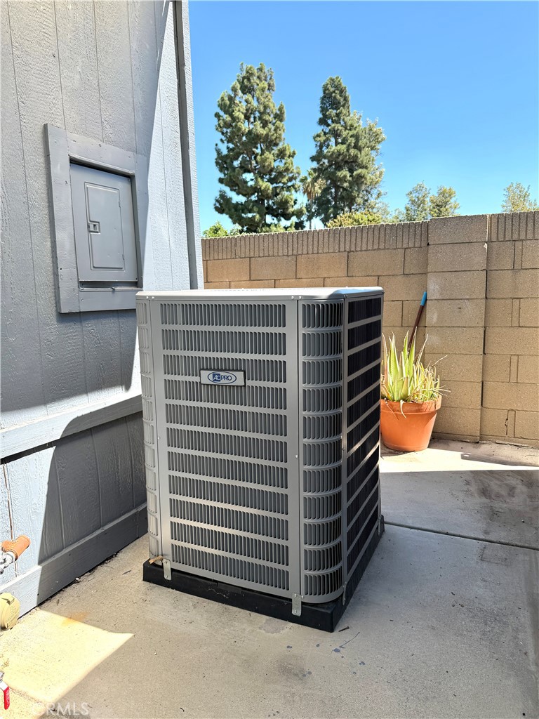 Newer A/C - 1051 Site Dr 112, Brea CA 92821 - photo 33