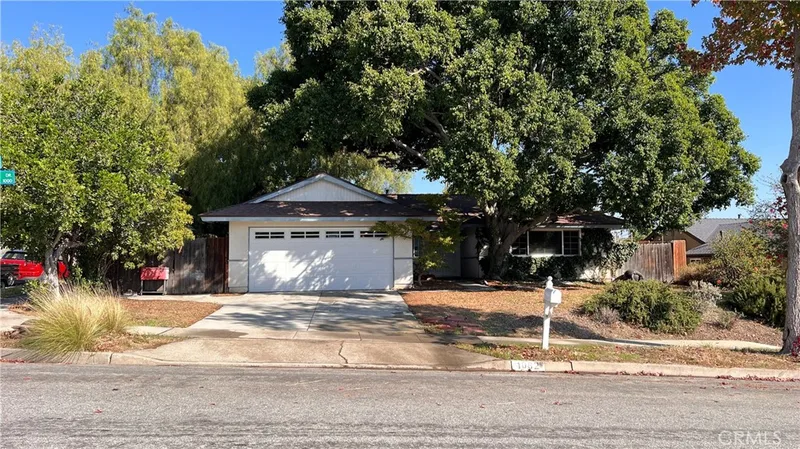 1082 N Lynwood Drive, Brea, CA 92821