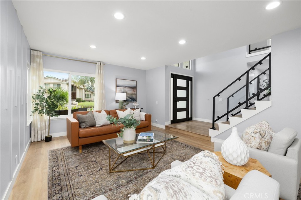 117 N Thistle Road, Brea CA 92821 - photo 4