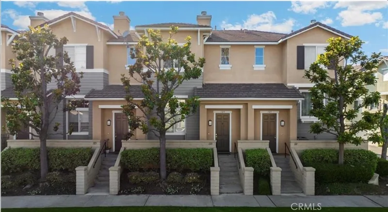 123 S Orange Ave, Brea, CA 92821