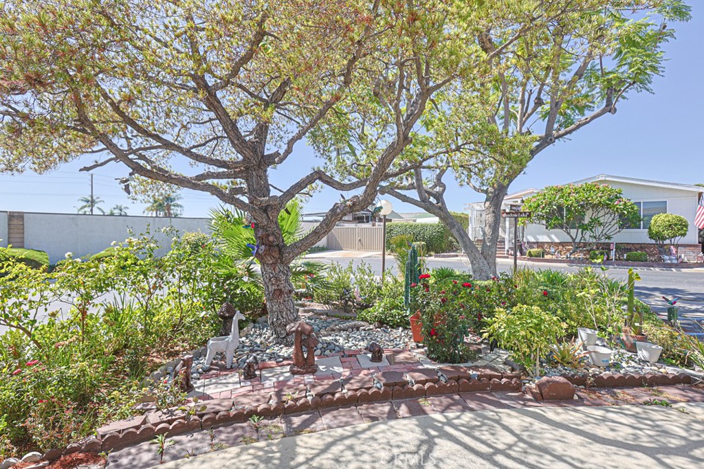 1361 Canyon Lake 58, Brea CA 92821 - photo 32