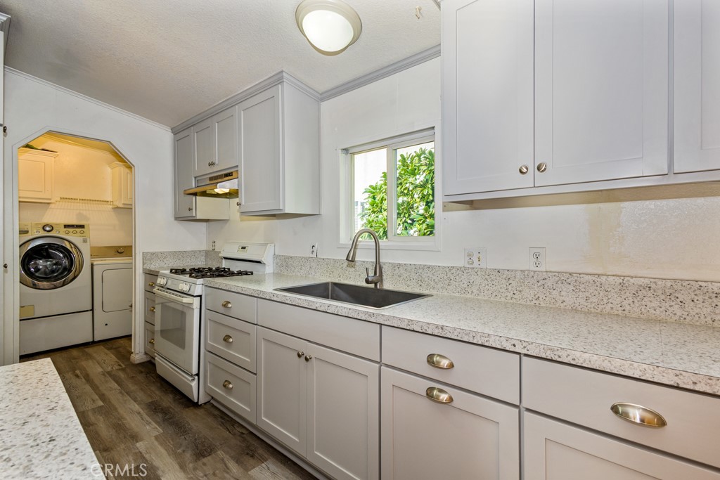 1414 W Central Avenue 67, Brea CA 92821 - photo 12