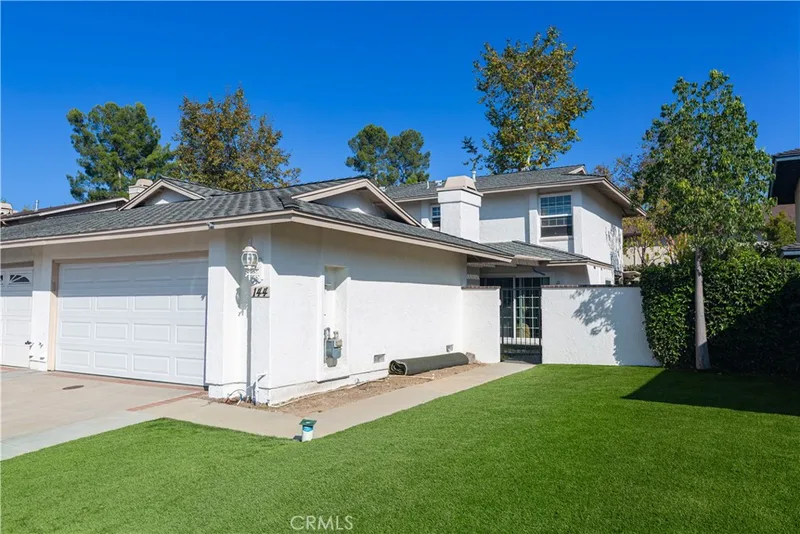 144 Country Club, Brea, CA 92821