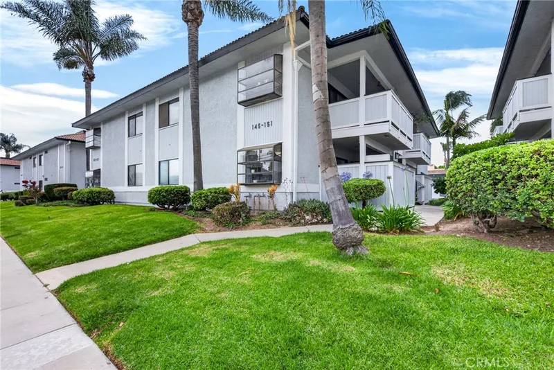 145 S Poplar 20, Brea