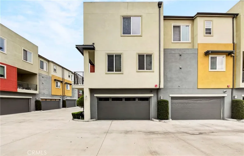 156 N Orange, Brea, CA 92821