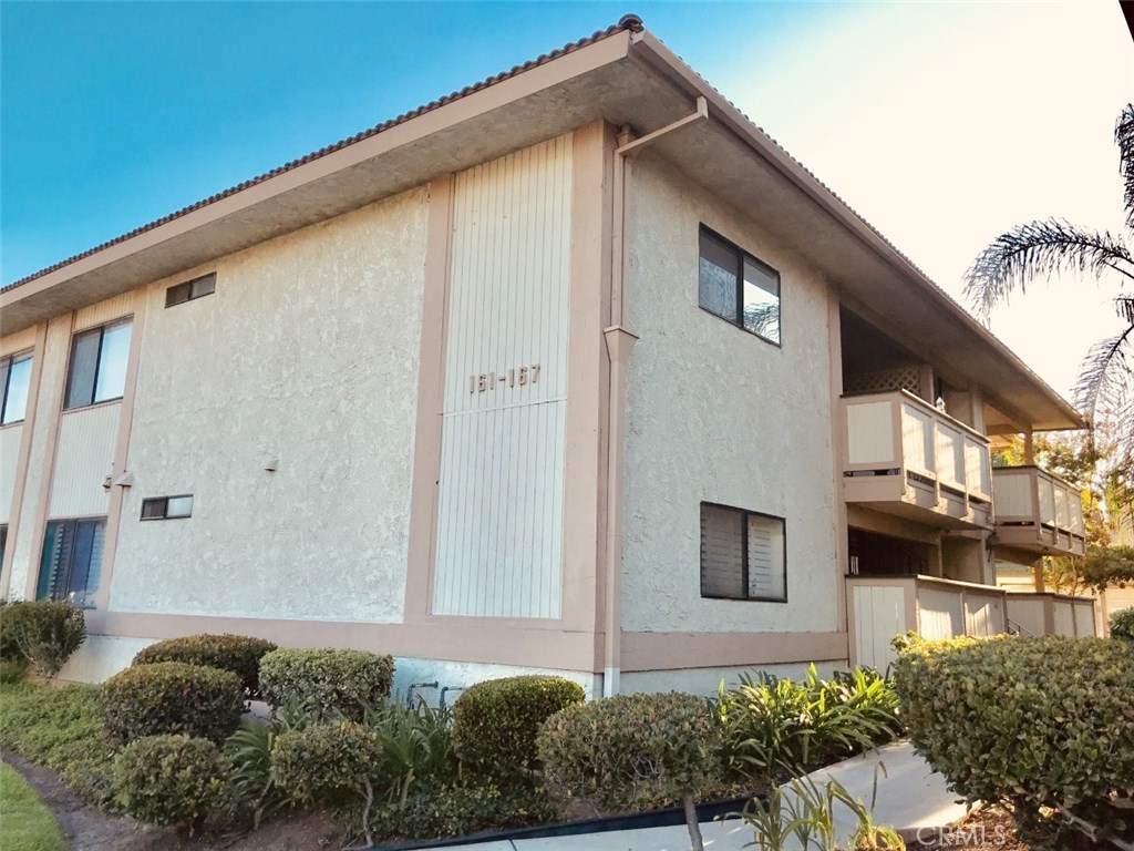 165 S Poplar Avenue 16, Brea CA 92821 - photo 1