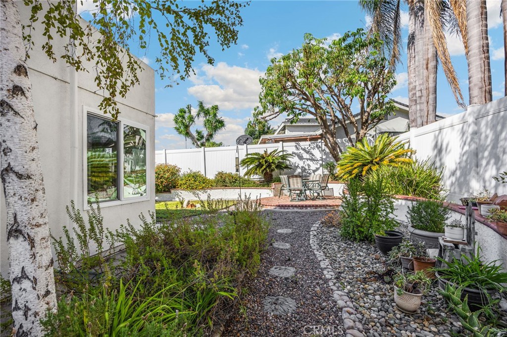 Side of home - 1811 Ravencrest, Brea CA 92821 - photo 33