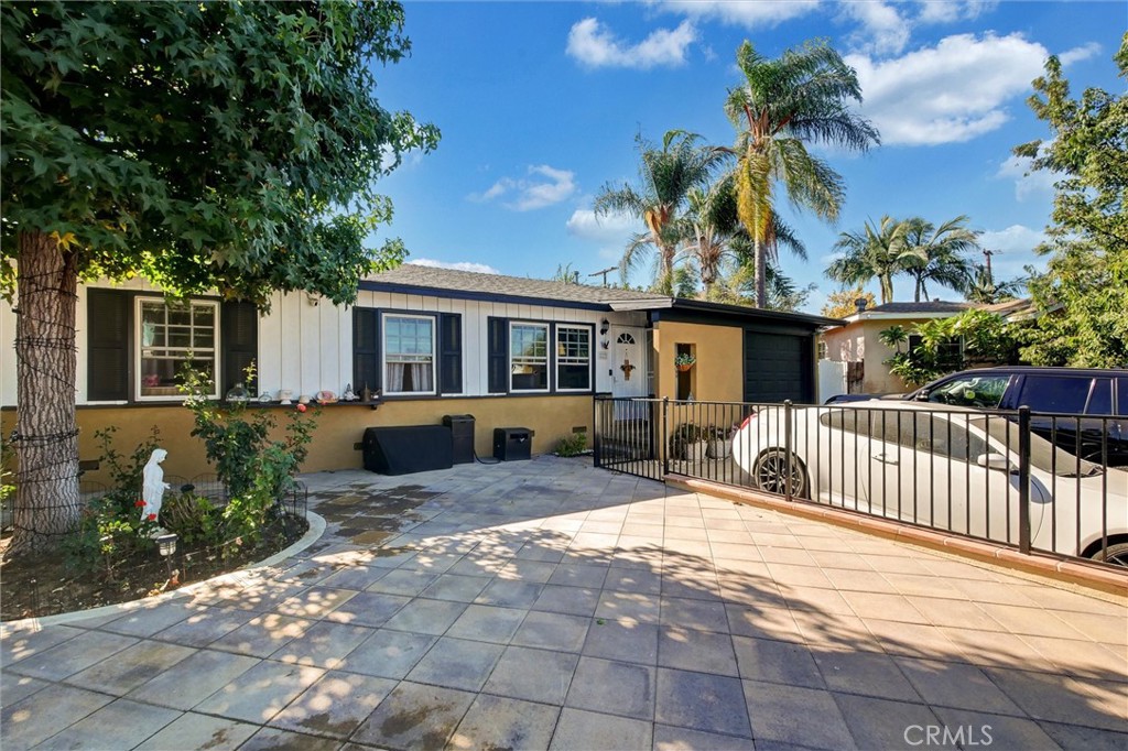 227 Oak Place, Brea CA 92821 - photo 1
