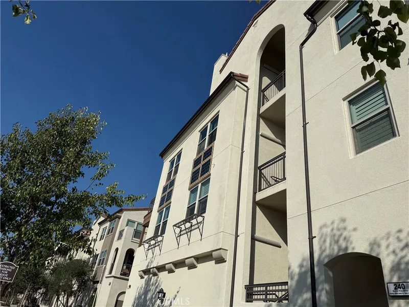 240 Buena Vida, Brea, CA 92823