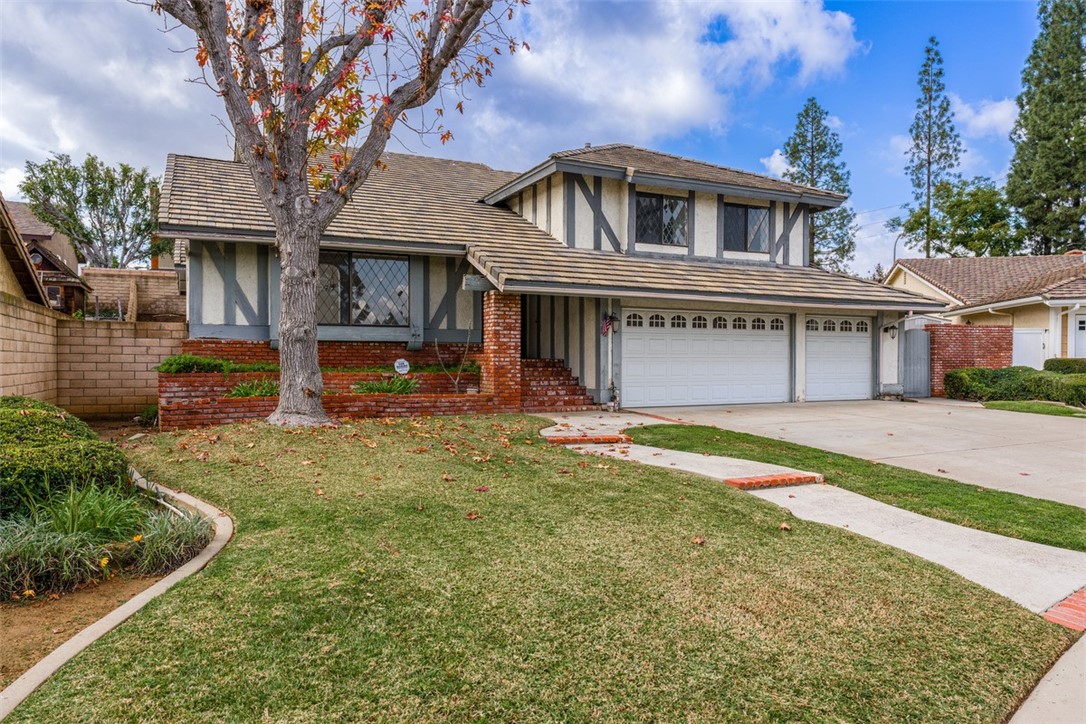 Front yard - 281 Goldenrod Street, Brea CA 92821 - photo 1
