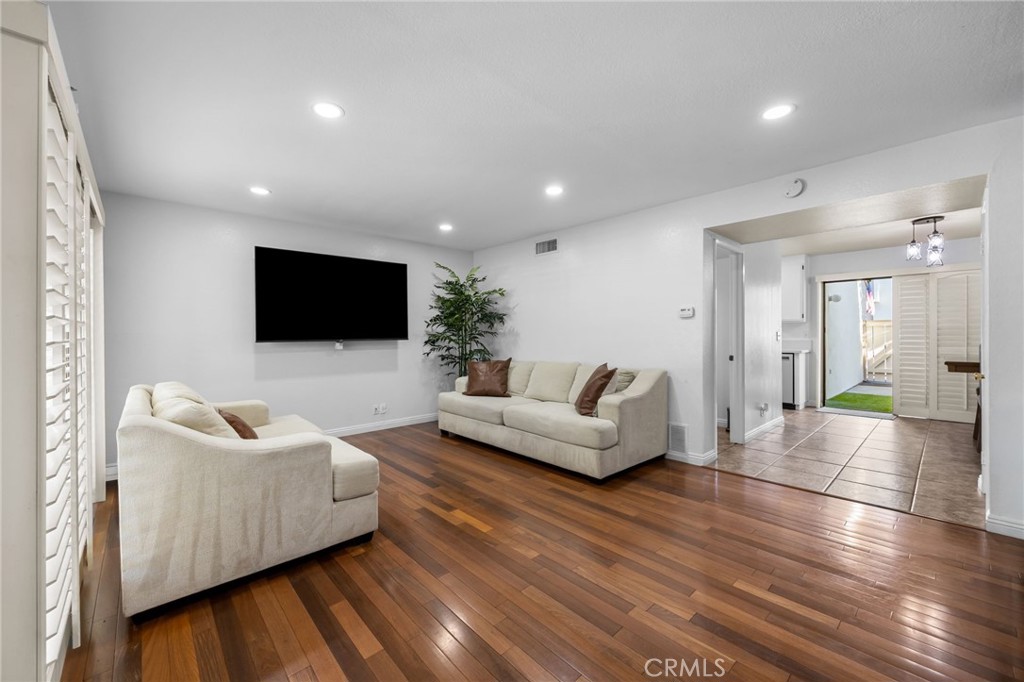 306 Calico Court, Brea CA 92821 - photo 5