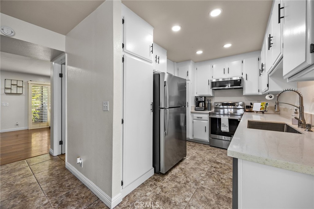 306 Calico Court, Brea CA 92821 - photo 13