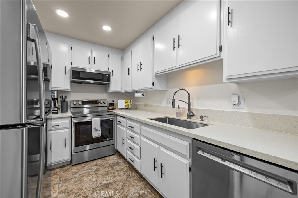 306 Calico Court, Brea CA 92821 - photo 14