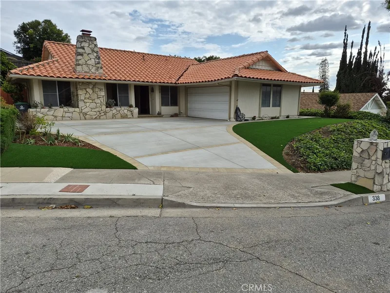 338 E Blossom Place, Brea, CA 92821