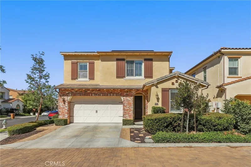 338 La Ventana Drive, Brea
