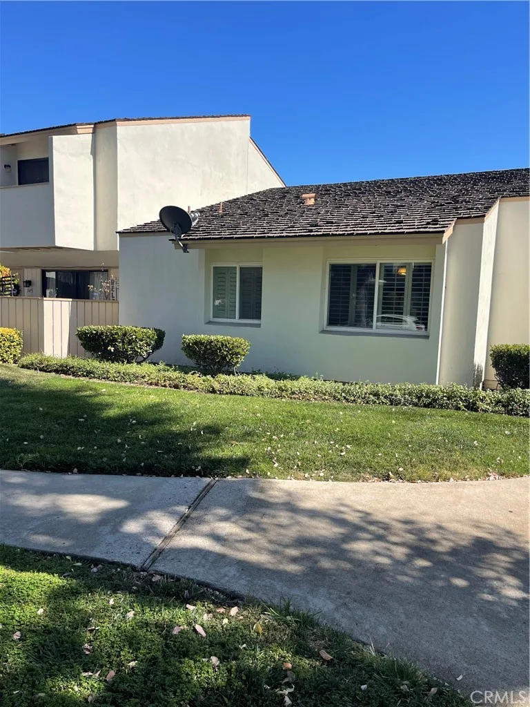 341 Meadow Court, Brea, CA 92821