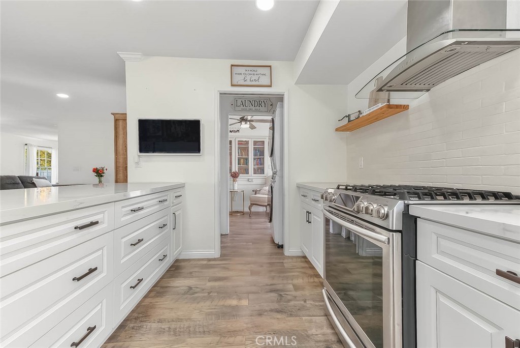 395 Pineridge St, Brea CA 92821 - photo 8