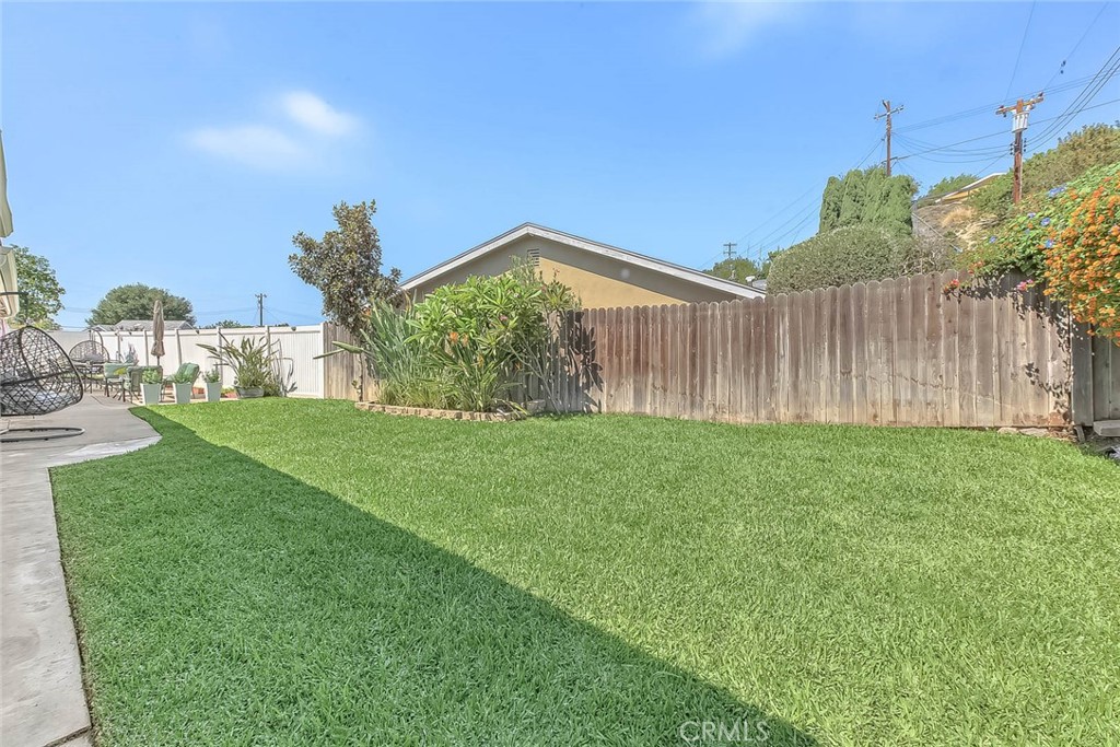 395 Pineridge St, Brea CA 92821 - photo 33