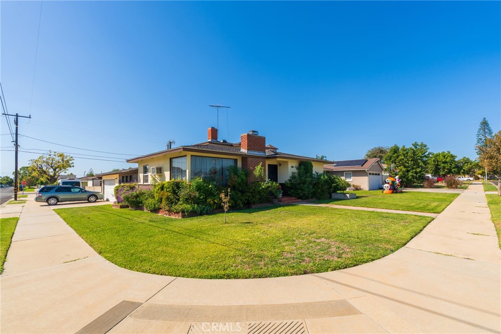 418 Union, Brea CA 92821 - photo 3